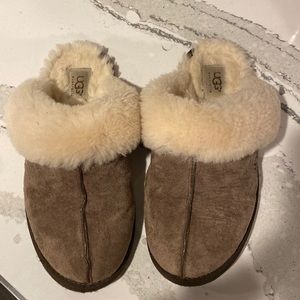 UGG Scuffette Genuine Shearling Slipper